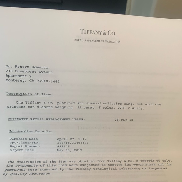 Tiffany and Co. Almost Flawless Diamond Ring Set- Original Tiffany and Co. Box - Picture 8 of 8